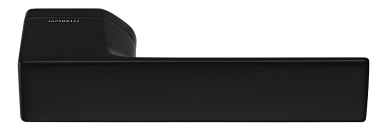 SHUTTLE NERO-ST Черный "soft-touch"